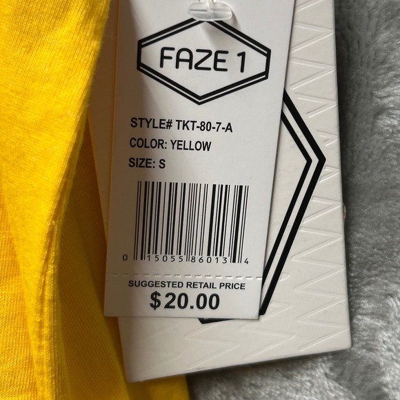 Faze 1 Tank Top Mens Small Yellow Fearless Warrior Samurai Dragon Graphic - NEW - Picture 3 of 7